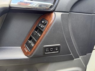 Toyota Land Cruiser 150 2010