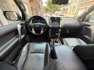 Toyota Land Cruiser 150 2010