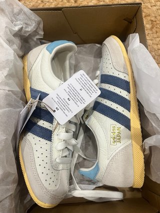 Zapatillas Adidas Japan Blancas y Azules