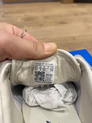 Zapatillas Adidas Japan Blancas y Azules