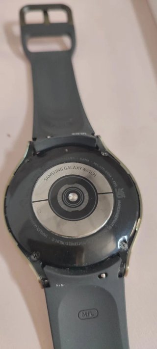 Samsung Galaxy Watch 4 Negro/Dorado