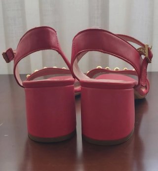 Sandalias Wonders Talla 37 Tachuelas Doradas