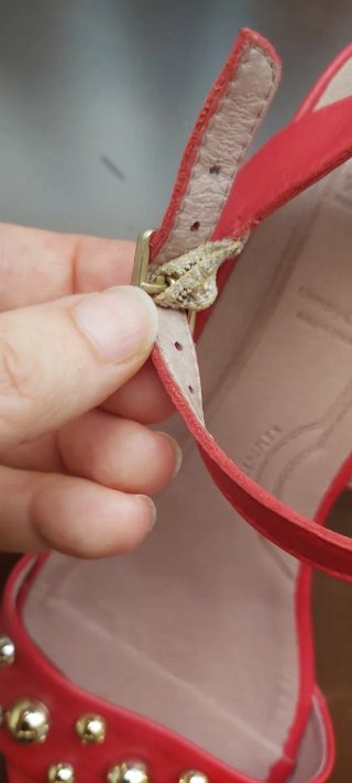 Sandalias Wonders Talla 37 Tachuelas Doradas