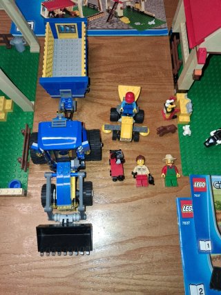 LEGO City Granja 7637