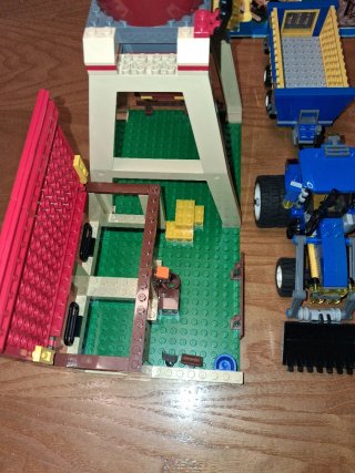 LEGO City Granja 7637