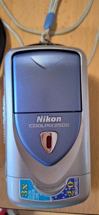 Fotocamera Digitale Nikon Coolpix 2500 Blu