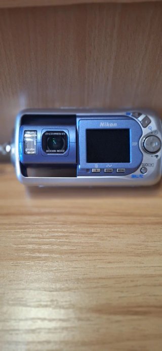 Fotocamera Digitale Nikon Coolpix 2500 Blu
