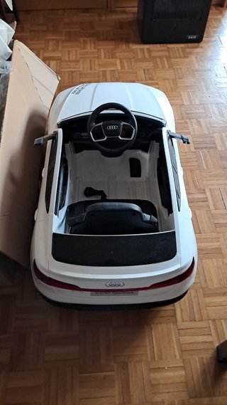 Audi A6 e-tron 2024