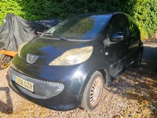 Peugeot 107 2006