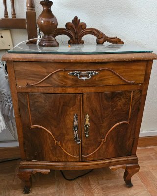 Conjunto 2 mesitas noche madera y cristal