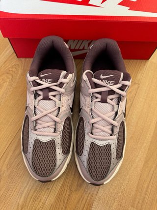 Zapatillas Nike Rosa y Marrón