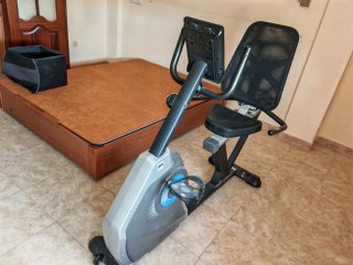 Bicicleta Estática BH Comfort R300