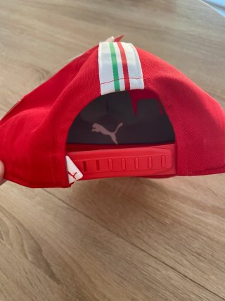 Gorra Ferrari 16 Campeonato Colección