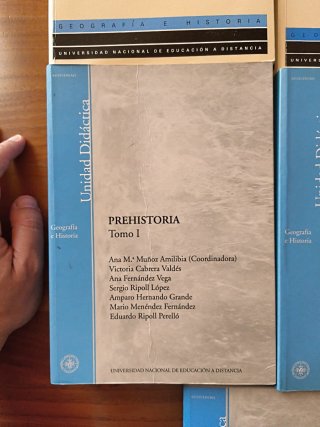 Manuales Historia UNED
