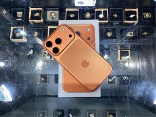 iPhone 17 Pro 256GB Dorado/Naranja