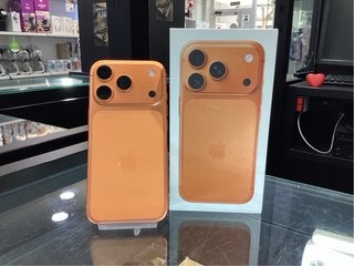 iPhone 17 Pro 256GB Dorado/Naranja