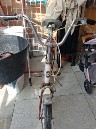 Bicicleta antigua G.A.D.