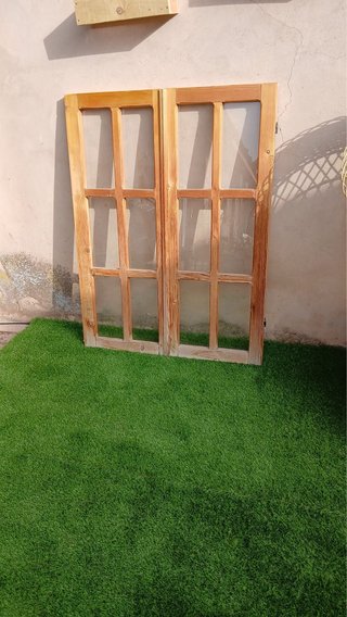 Ventanas de madera con 2 hojas