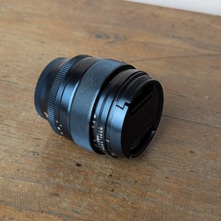 Fujifilm Fujinon XF 23mm f/1.4 R + Caja completa