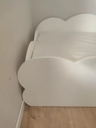 Cama infantil nube Bainba y colchón