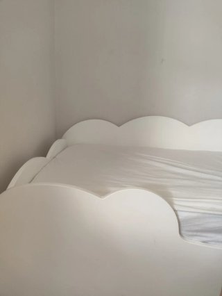 Cama infantil nube Bainba y colchón