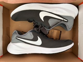 Zapatillas Nike Revolution 7 Talla 43
