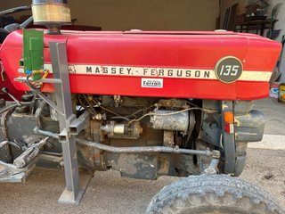 Tractor Massey Ferguson 135