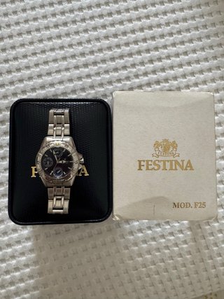 Reloj Festina Mod. F25 Caja y Correa Plateada