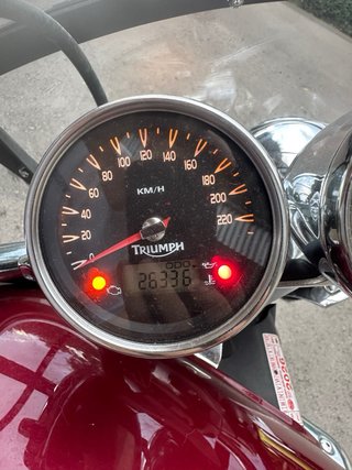 Triumph Rocket 3 2011