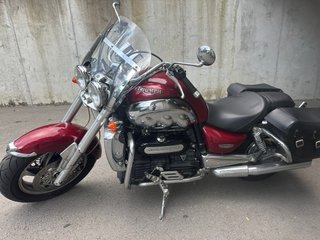 Triumph Rocket 3 2011