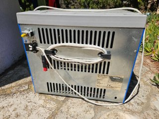 Nevera Trivalente Waeco 40L (a reparar)