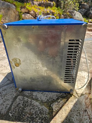 Nevera Trivalente Waeco 40L (a reparar)