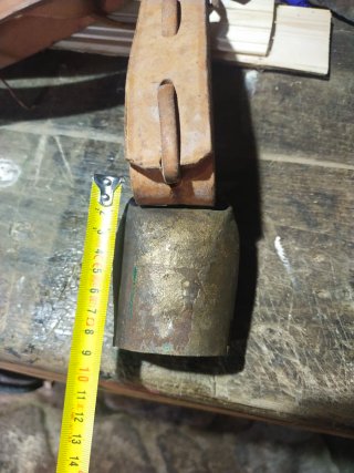 Campanas de cuero para ganado