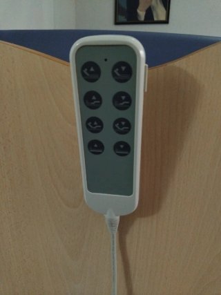 Cama articulada hospital