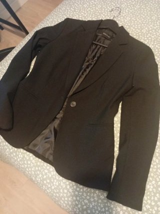 Americana Zara Negra talla x ,xs