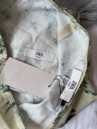 Falda Zara flores y flecos limited edition