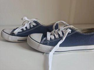 Bambas tela azul marino T36 estilo converse.