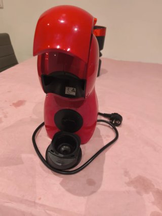 Macchina da caffè Nescafé Dolce Gusto rossa