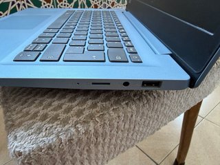 Portátil Lenovo IdeaPad 14.1 Azul 4 gb Ram y 128