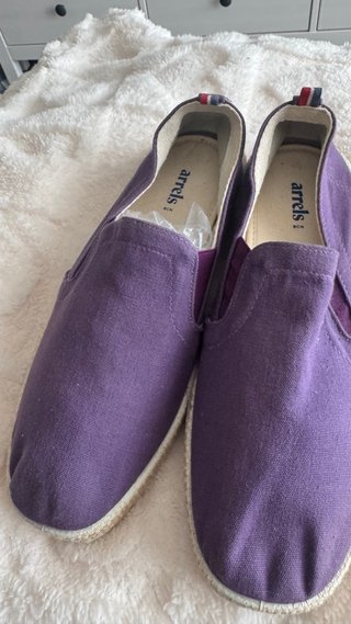 Alpargatas Arrels Bcn Moradas unisex  Talla 40