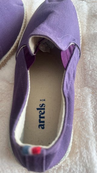 Alpargatas Arrels Bcn Moradas unisex  Talla 40