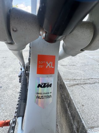 Bicicleta KTM Scarp MT Pro Carbono