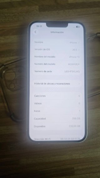 iPhone 13 256GB