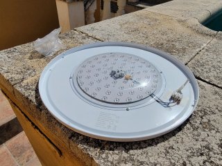 Lámpara Techo LED Negra y Dorada