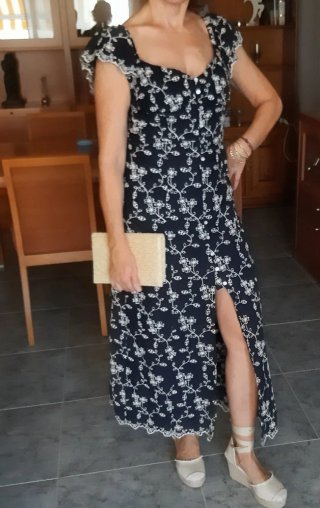 Vestido Zara floral negro y blanco Talla S