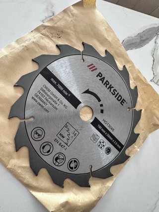 Sierra Circular Parkside + 4 discos