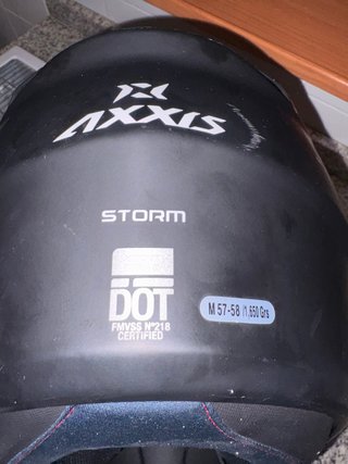 Casco de moto negro