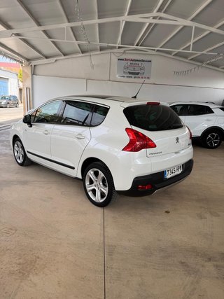 Peugeot 3008 * NAPAPIJRI *