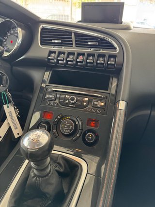 Peugeot 3008 * NAPAPIJRI *