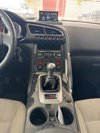 Peugeot 3008 * NAPAPIJRI *